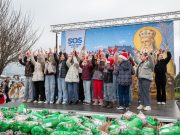 Поделени преку 3500 новогодишни пакетчиња на деца Охриѓанчиња